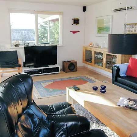 Two-bedroom In Rudkobing Nyaraló