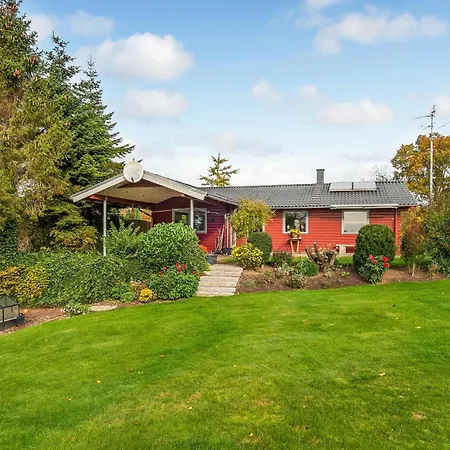 Two-bedroom In Rudkobing