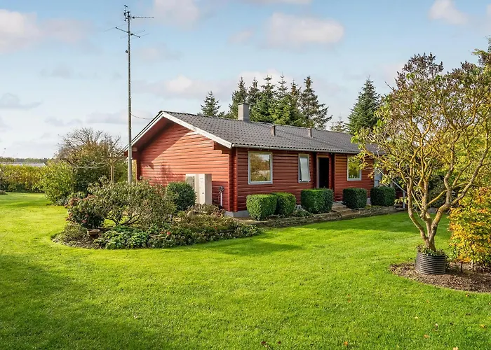 Two-bedroom In Rudkobing * Spodsbjerg